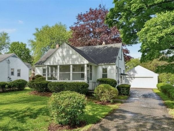 633 Wegman Road , Rochester, NY 14606