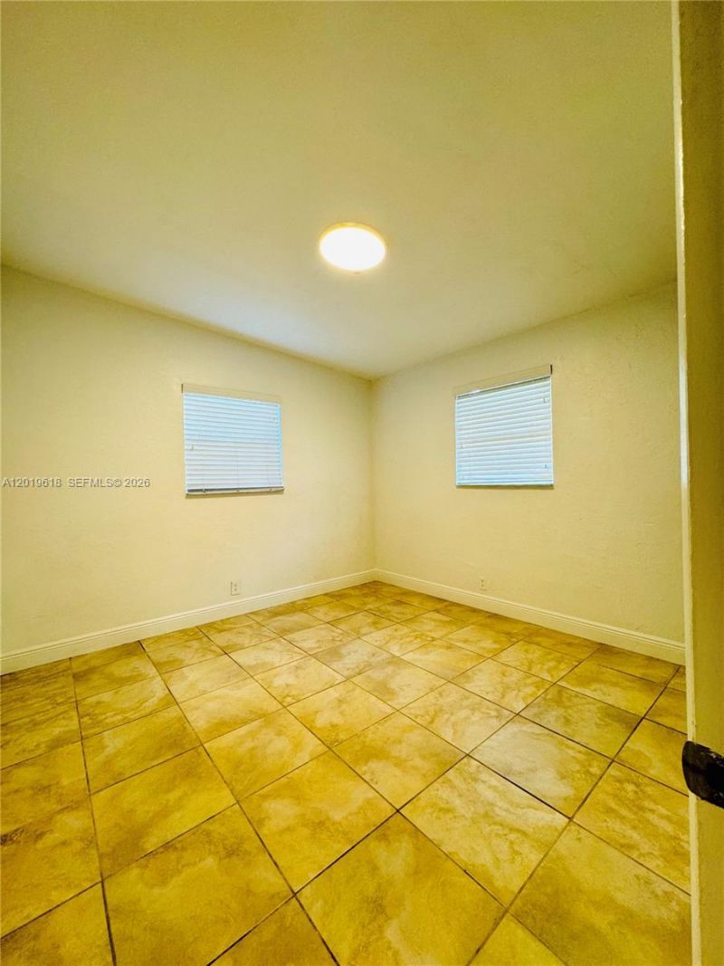 3370 Frow Ave , Miami, FL 33133 Photo