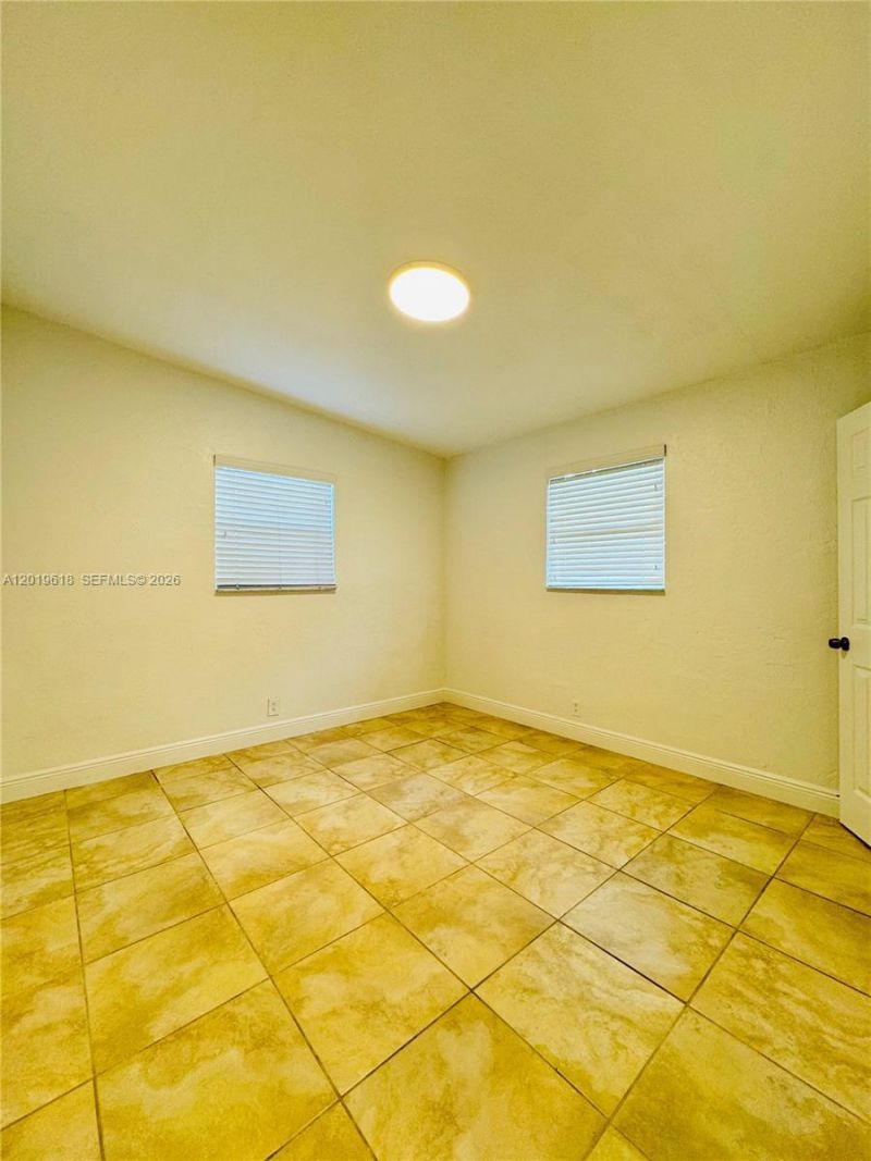 3370 Frow Ave , Miami, FL 33133 Photo