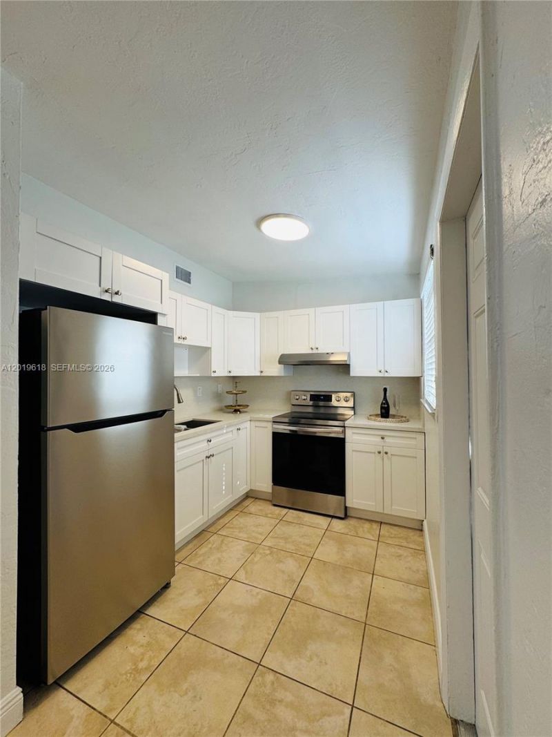 3370 Frow Ave , Miami, FL 33133 Photo
