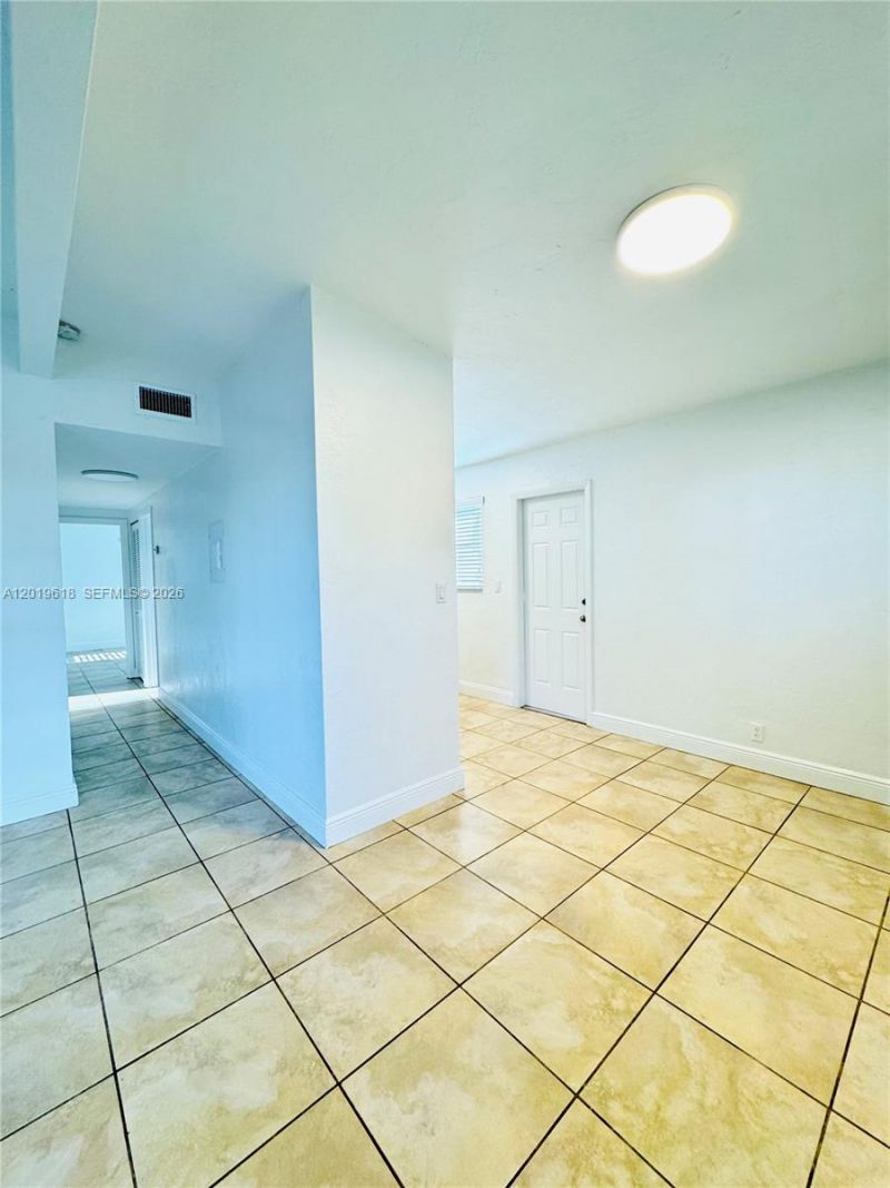 3370 Frow Ave , Miami, FL 33133 Photo