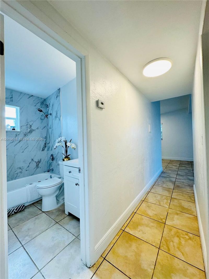 3370 Frow Ave , Miami, FL 33133 Photo