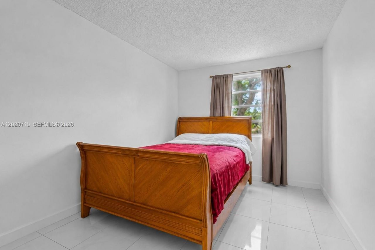 15430 SW 82nd Ln , Unit 622, Miami, FL 33193 Photo