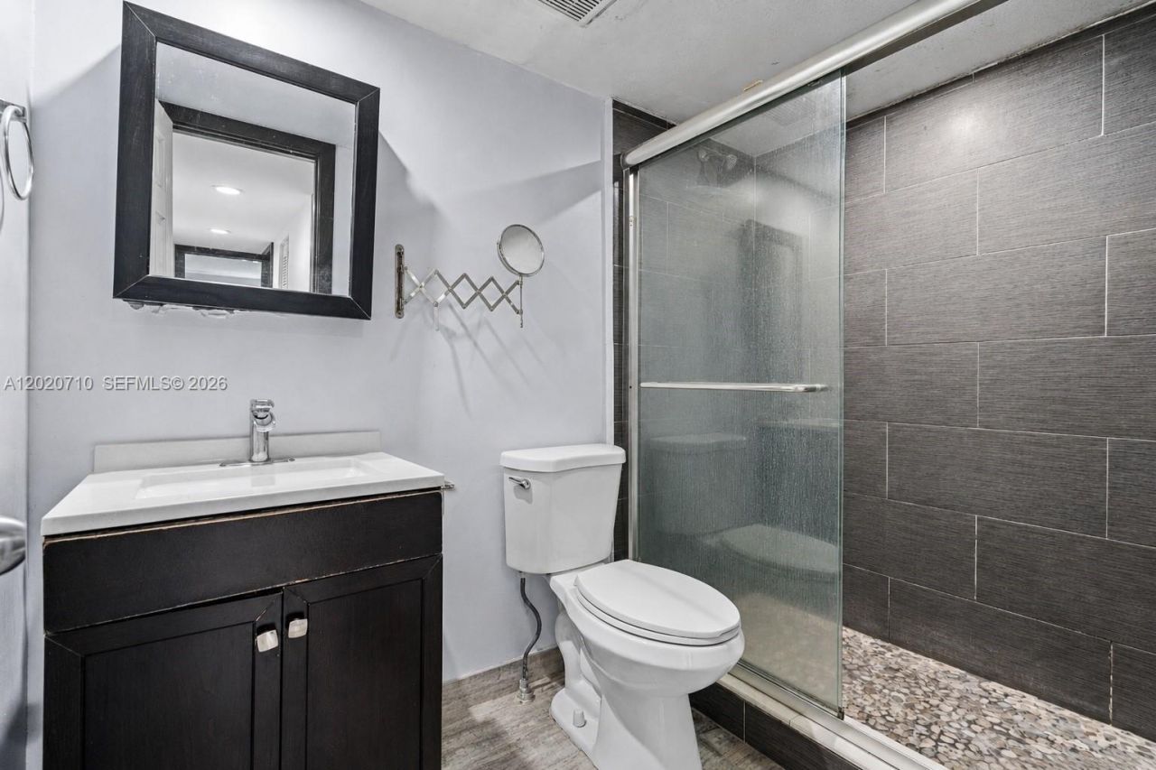 15430 SW 82nd Ln , Unit 622, Miami, FL 33193 Photo
