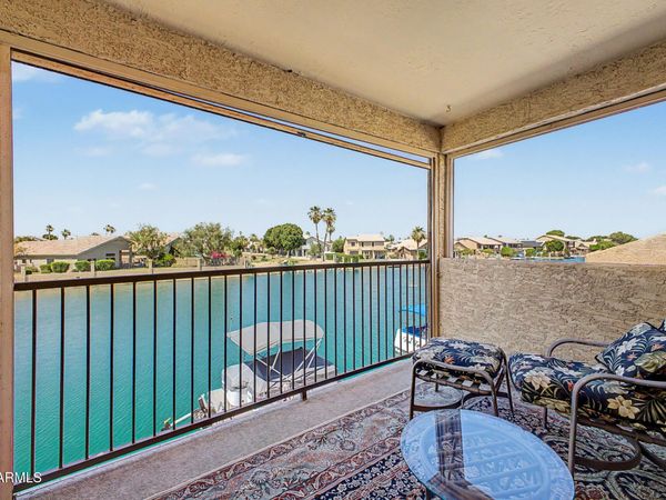 9032 W PORT ROYALE Lane, Peoria, AZ 85381