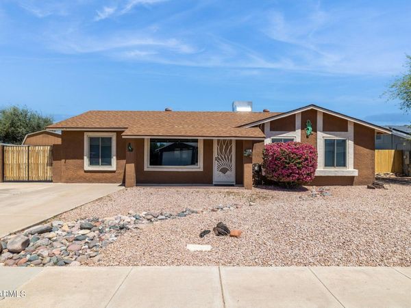 1830 W PECOS Avenue, Mesa, AZ 85202