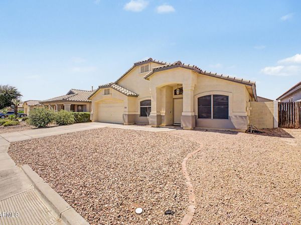 15267 W HONEYSUCKLE Lane, Surprise, AZ 85374