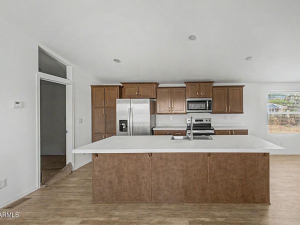 20610 W EVENING STAR Court, Wittmann, AZ 85361