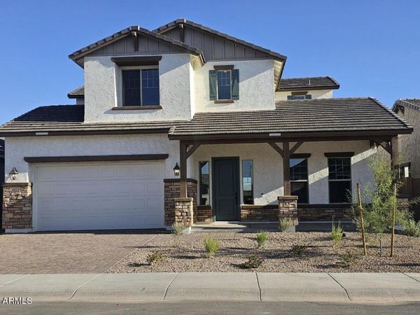 8121 E RENATA Avenue, Mesa, AZ 85212