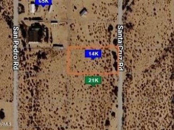 3689 N SANTA CRUZ Road, Unit 3, Golden Valley, AZ 86413
