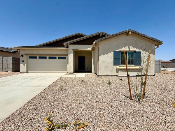 634 W Red Hawk Court, Casa Grande, AZ 85122