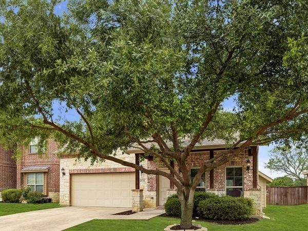 1126 Katelyn Court, Irving, TX 75060