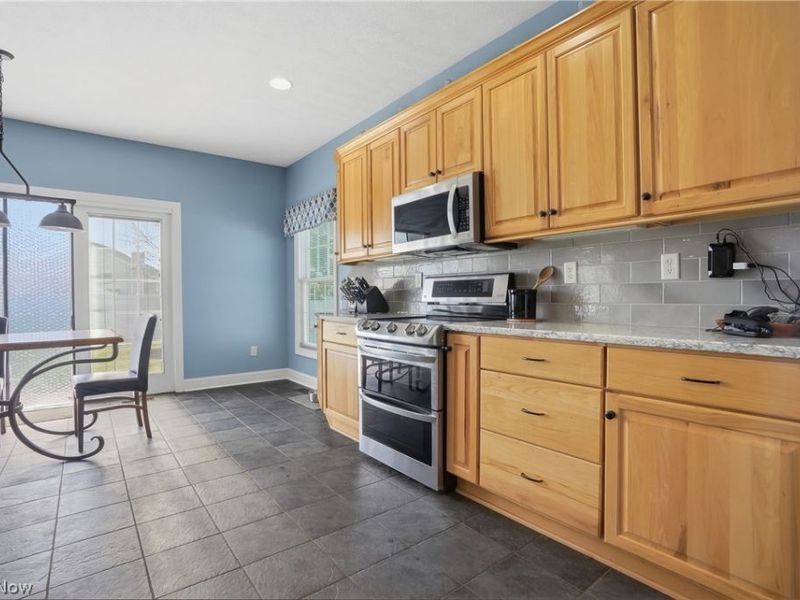 1132 Windward Lane, Kent, OH 44240 Photo 10