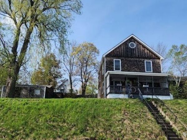 5 Guilmette Street, Berlin, NH 03570