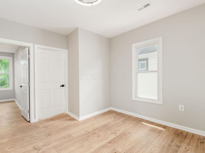 2406 Findley Avenue, Unit 2408, Columbus, OH 43202 Photo 22
