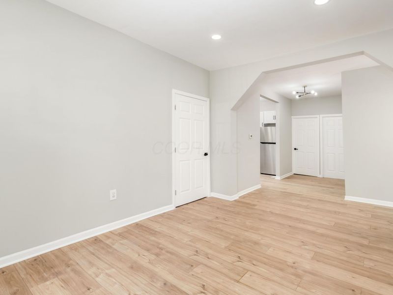 2406 Findley Avenue, Unit 2408, Columbus, OH 43202 Photo 7