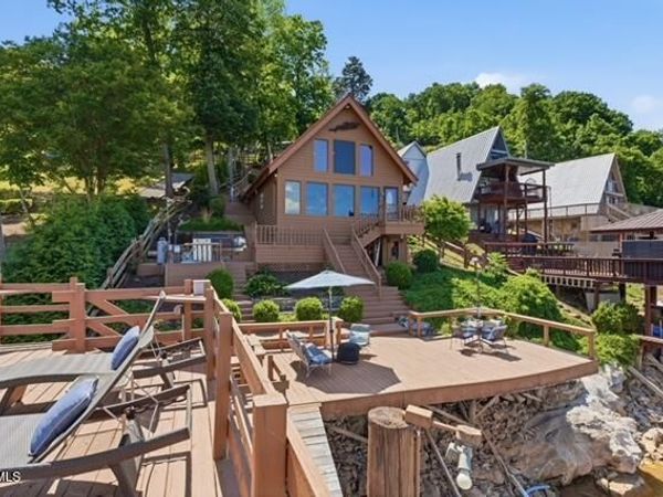 130 Furches Drive, Johnson City, TN 37615