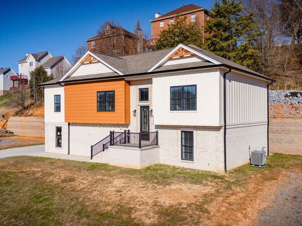 4724 Sterling Lane, Kingsport, TN 37664