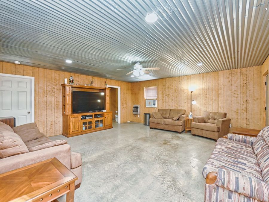 Property Image 60