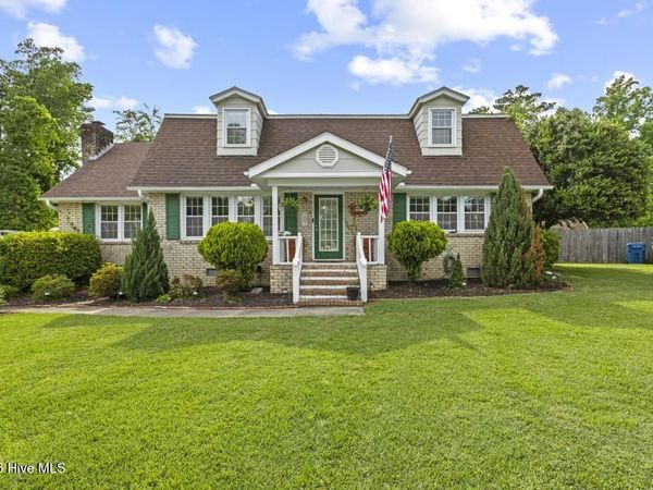 101 King Richard Court , Jacksonville, NC 28546