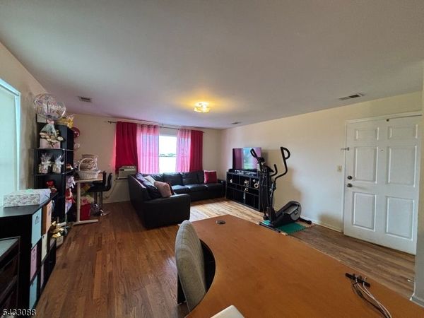 76 Port Ave, Unit 2, Elizabeth, NJ 07206
