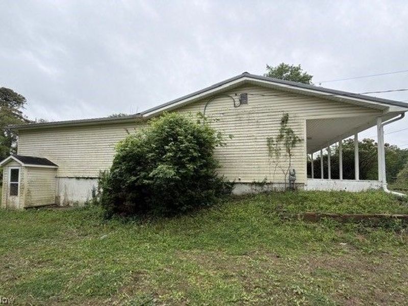 484 Haessler Avenue, Zanesville, OH 43701 Photo 2