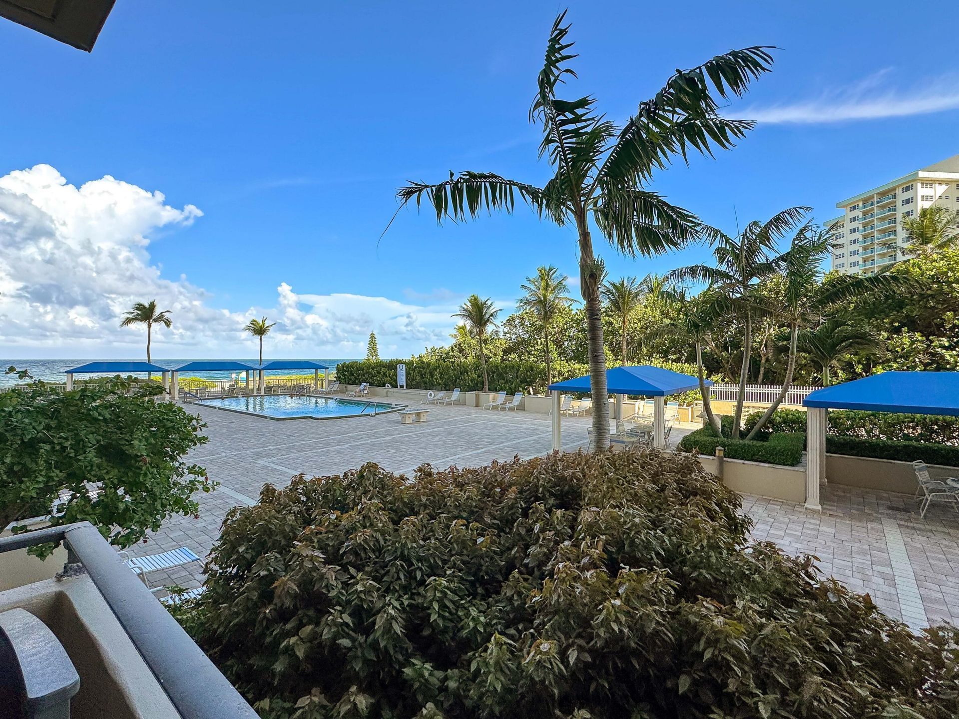 2000 S Ocean Boulevard, Pompano Beach, FL 33062 Photo