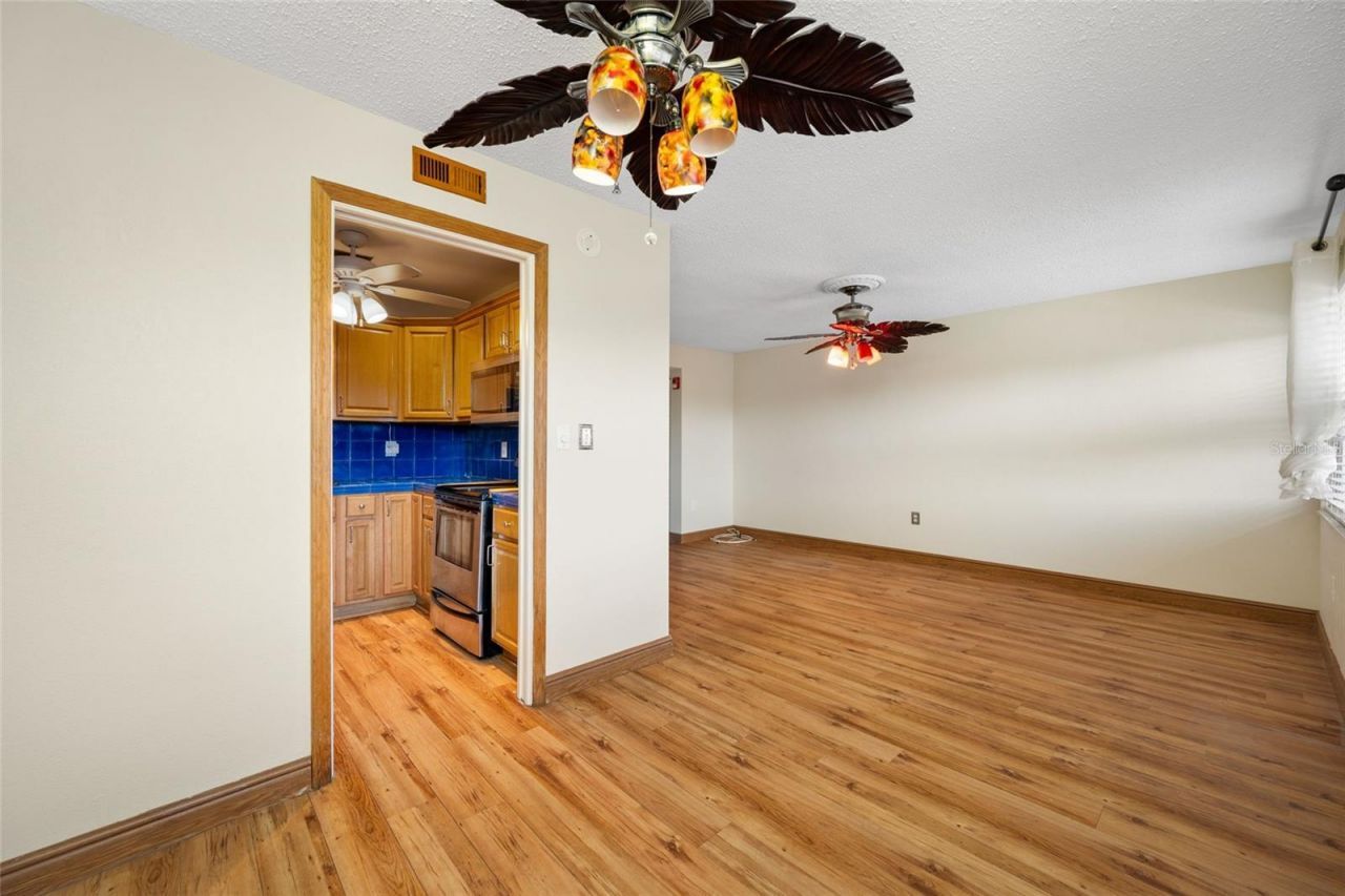 1001 77th Avenue N, Unit 308, Saint Petersburg, FL 33702 Photo