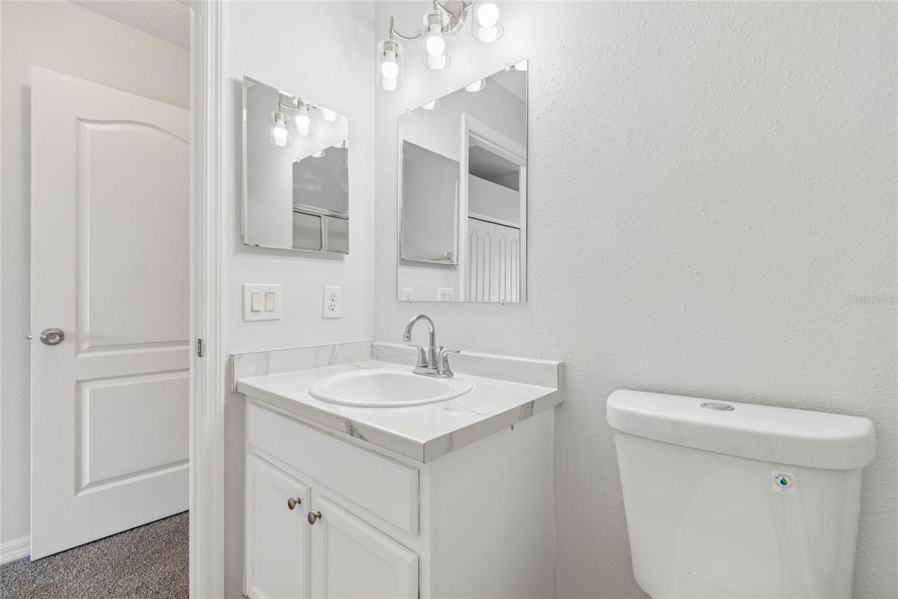 6705 Lake Rochester Lane, Gibsonton, FL 33534 Photo