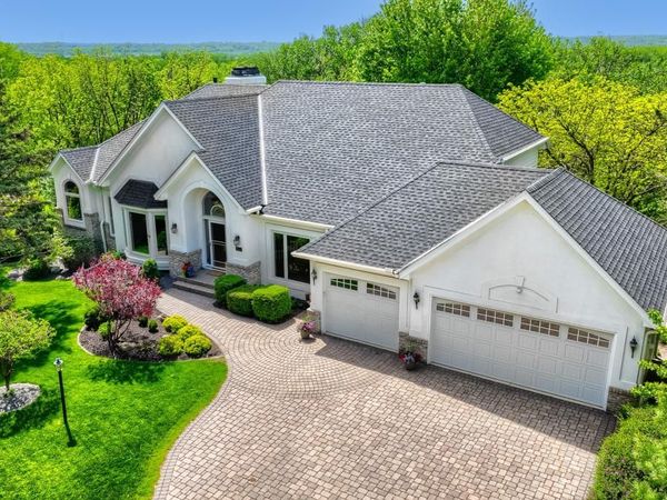 7170 Kenmare Drive, Bloomington, MN 55438