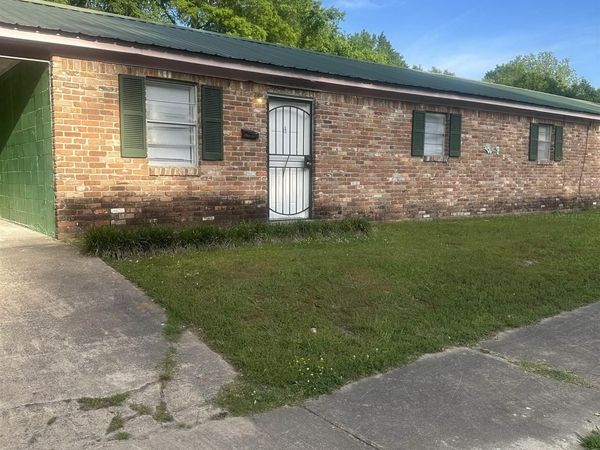 1107 S Cypress Street , Pine Bluff, AR 71603