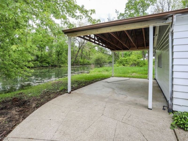 701 Portage Lakes Drive, Coventry, OH 44319 Photo 12