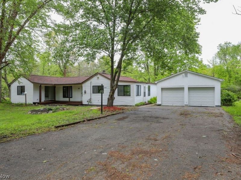 701 Portage Lakes Drive, Coventry, OH 44319 Photo 6