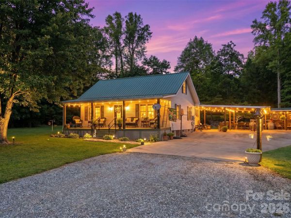 176 + 174 Oak Hollow Road, Union Grove, NC 28689