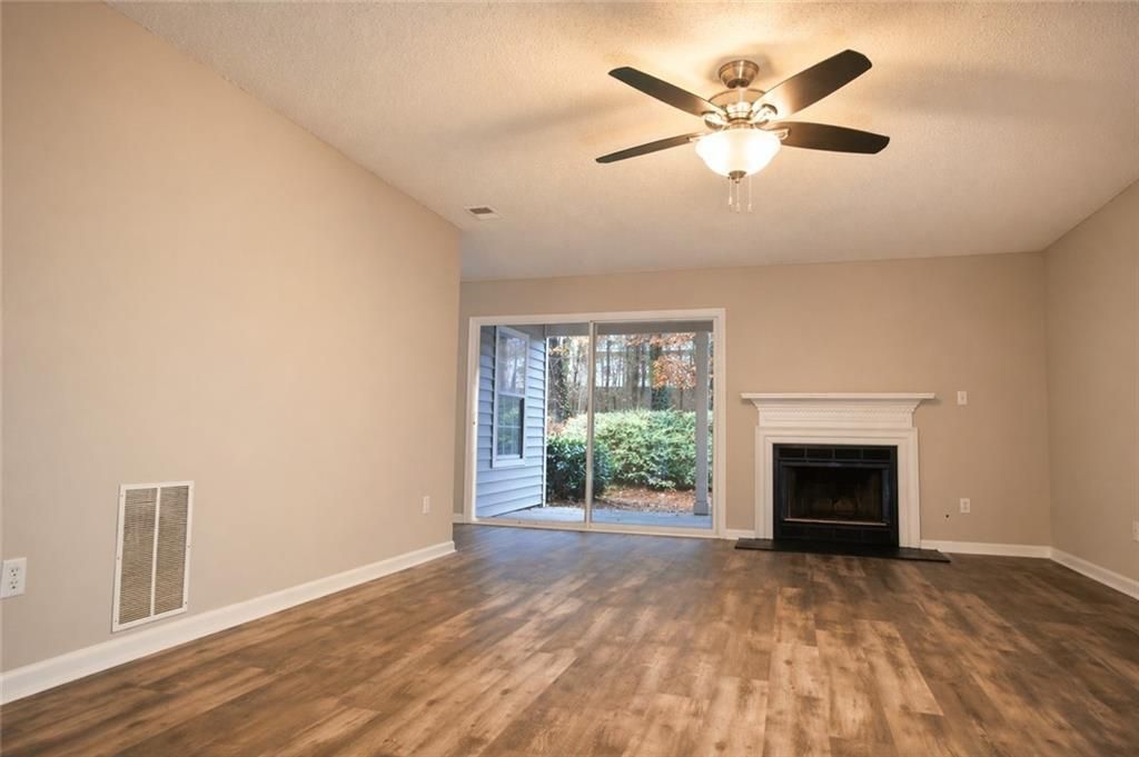 6033 Coventry Circle, Alpharetta, GA 30004 Main Photo