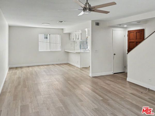 419 N Exton Avenue, Unit 6, Inglewood, CA 90302