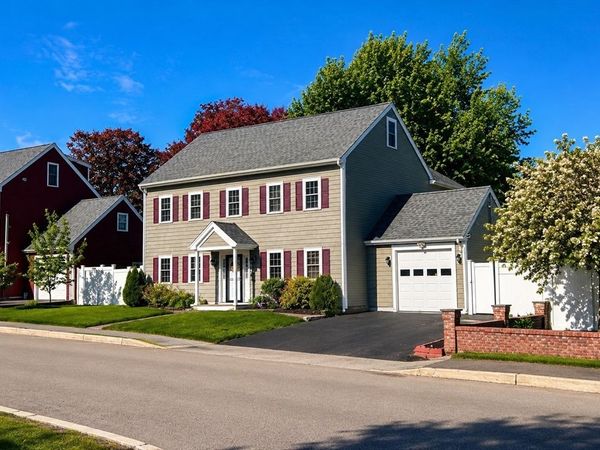 36 Woodside Avenue, Braintree, MA 02184