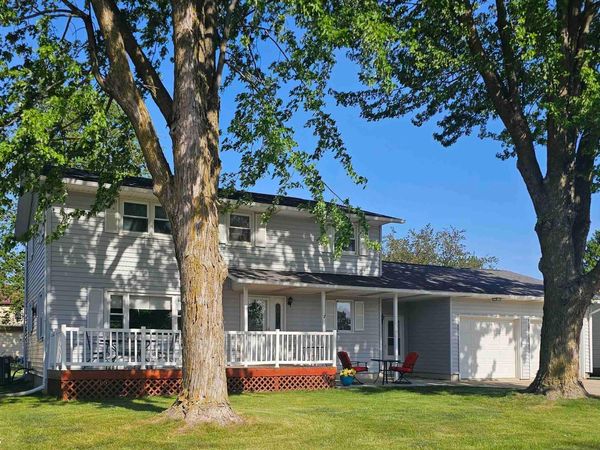 266 Birch Street, Allison, IA 50602