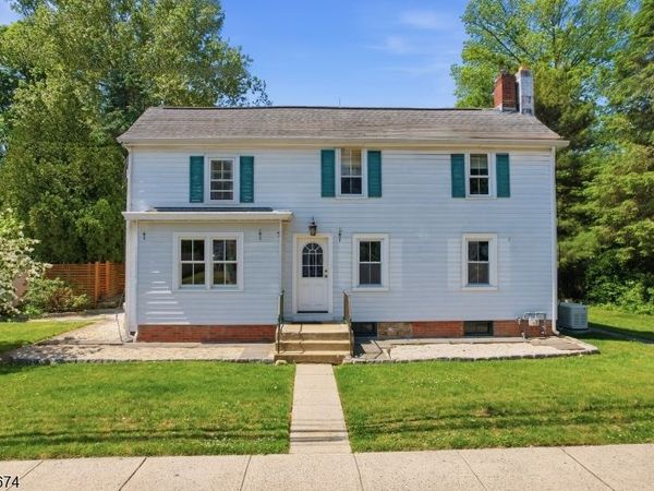415 Village Rd, West Windsor, NJ 08550