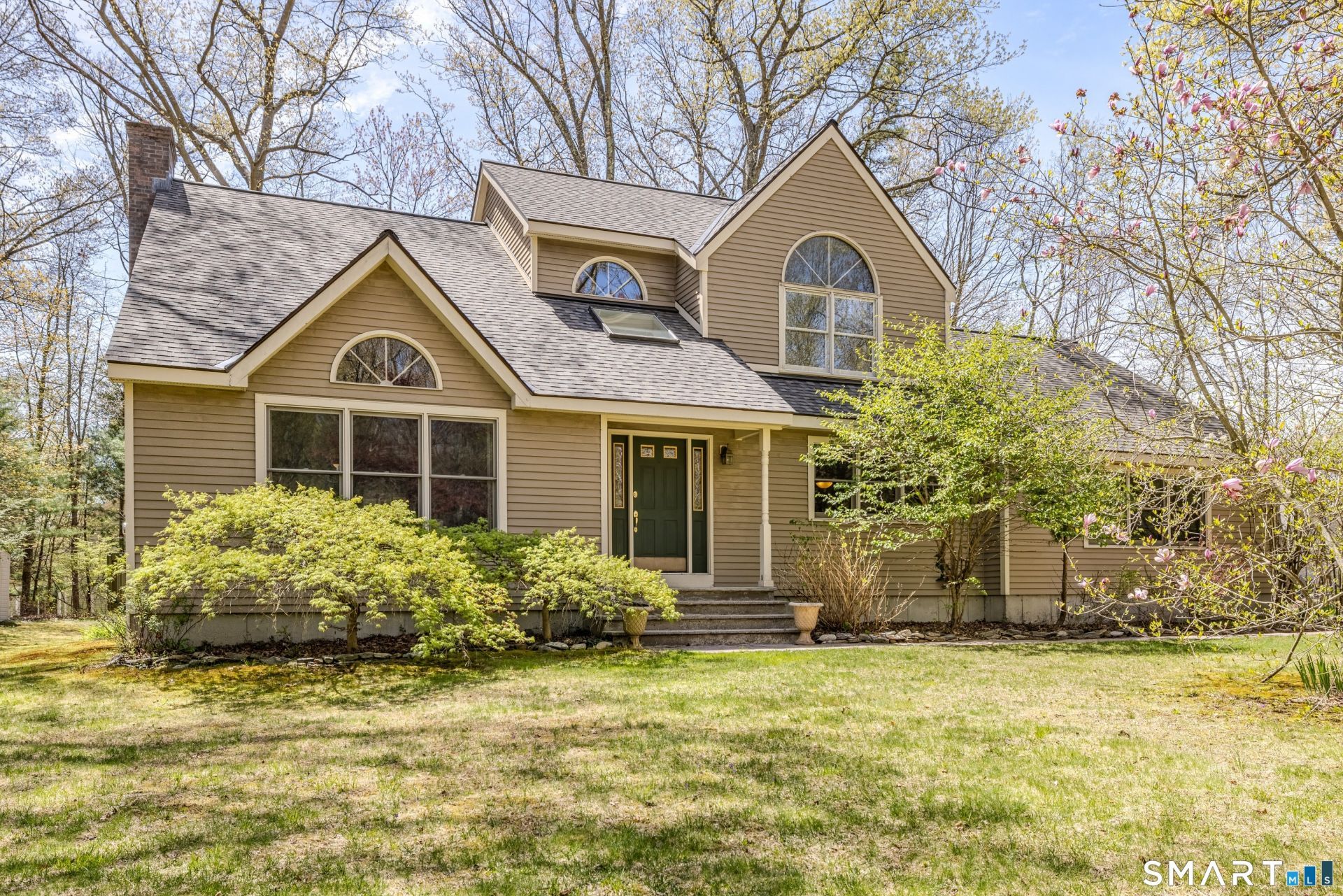 11 Hunters, Mansfield, CT 06268 Main Photo