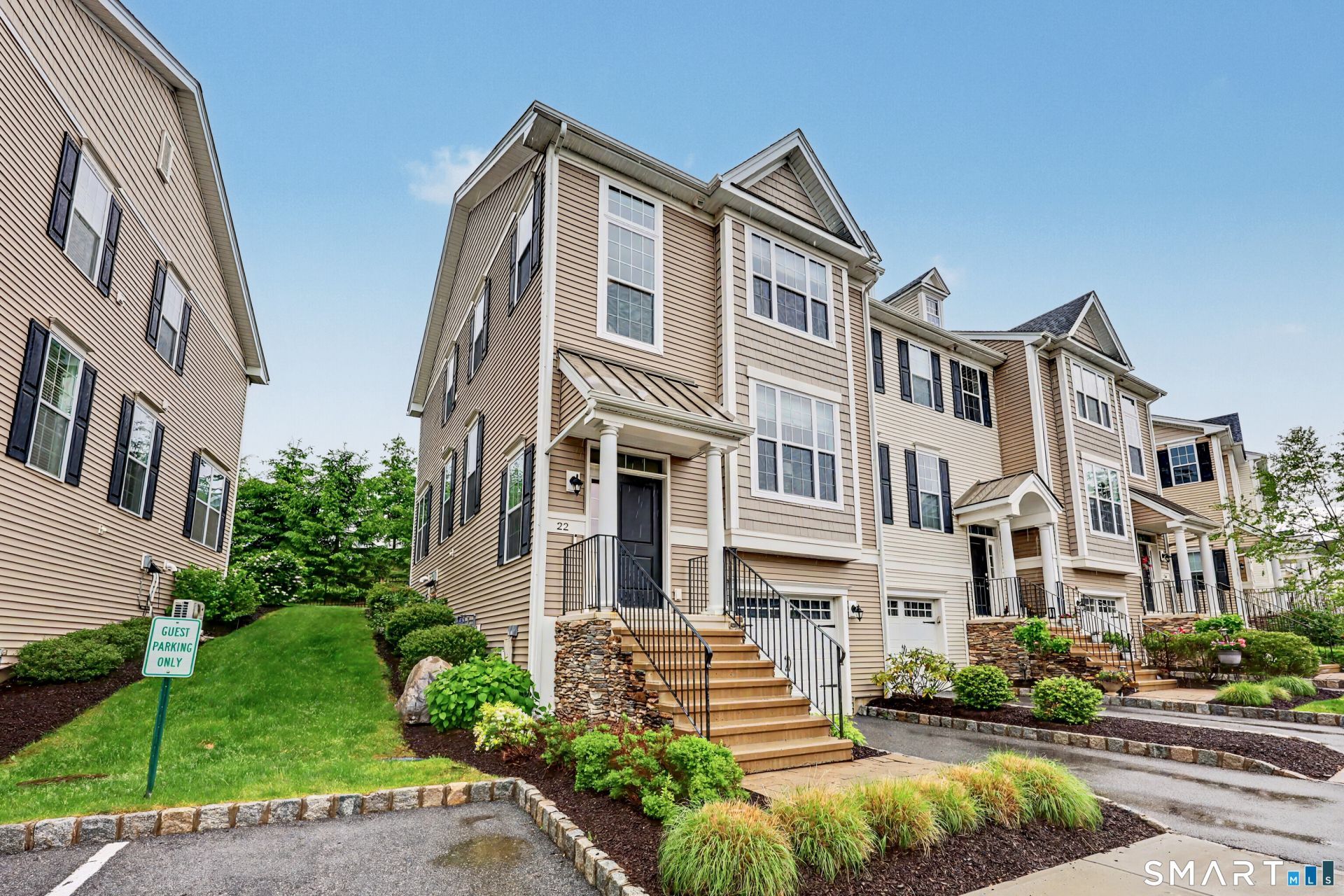22 Moorland, Unit 22, Danbury, CT 06810 Main Photo