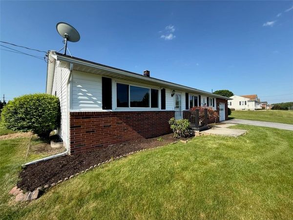 105 Ridgview Drive, Salix, PA 15952