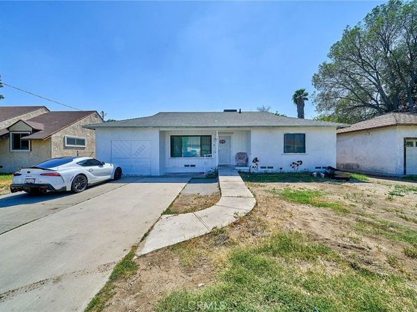 17227 Seville, Fontana, CA 92335