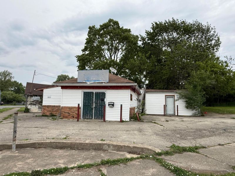 802 E Southern Avenue, Springfield, OH 45505 Photo 2