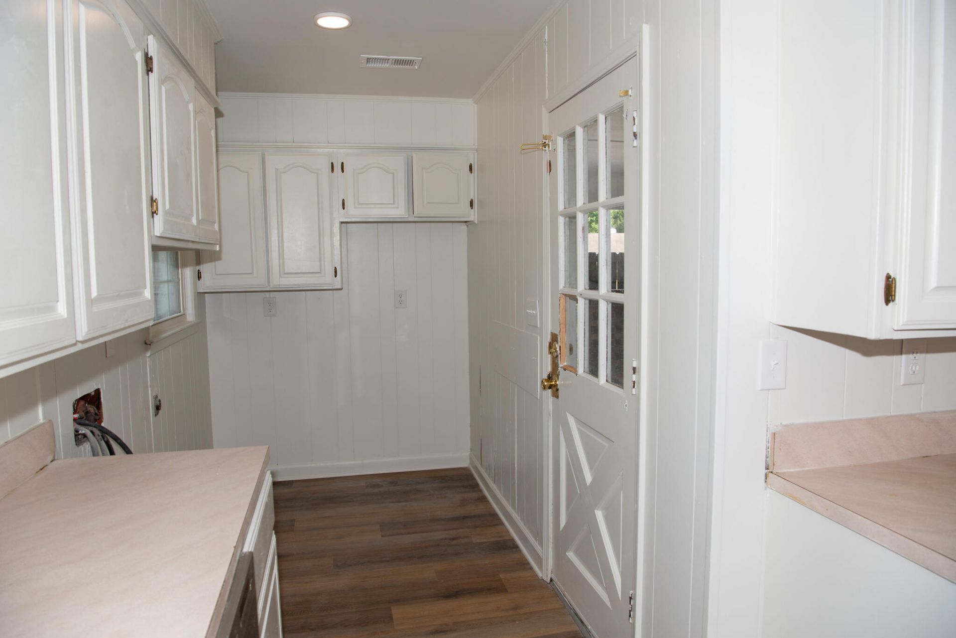 1203 Calais Drive Photo 12