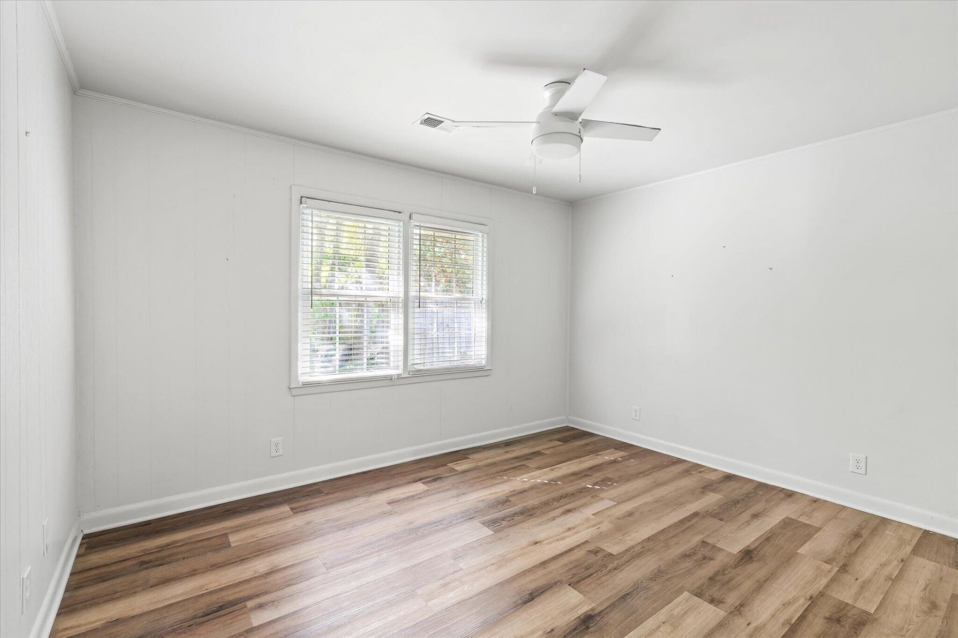1203 Calais Drive Photo 13