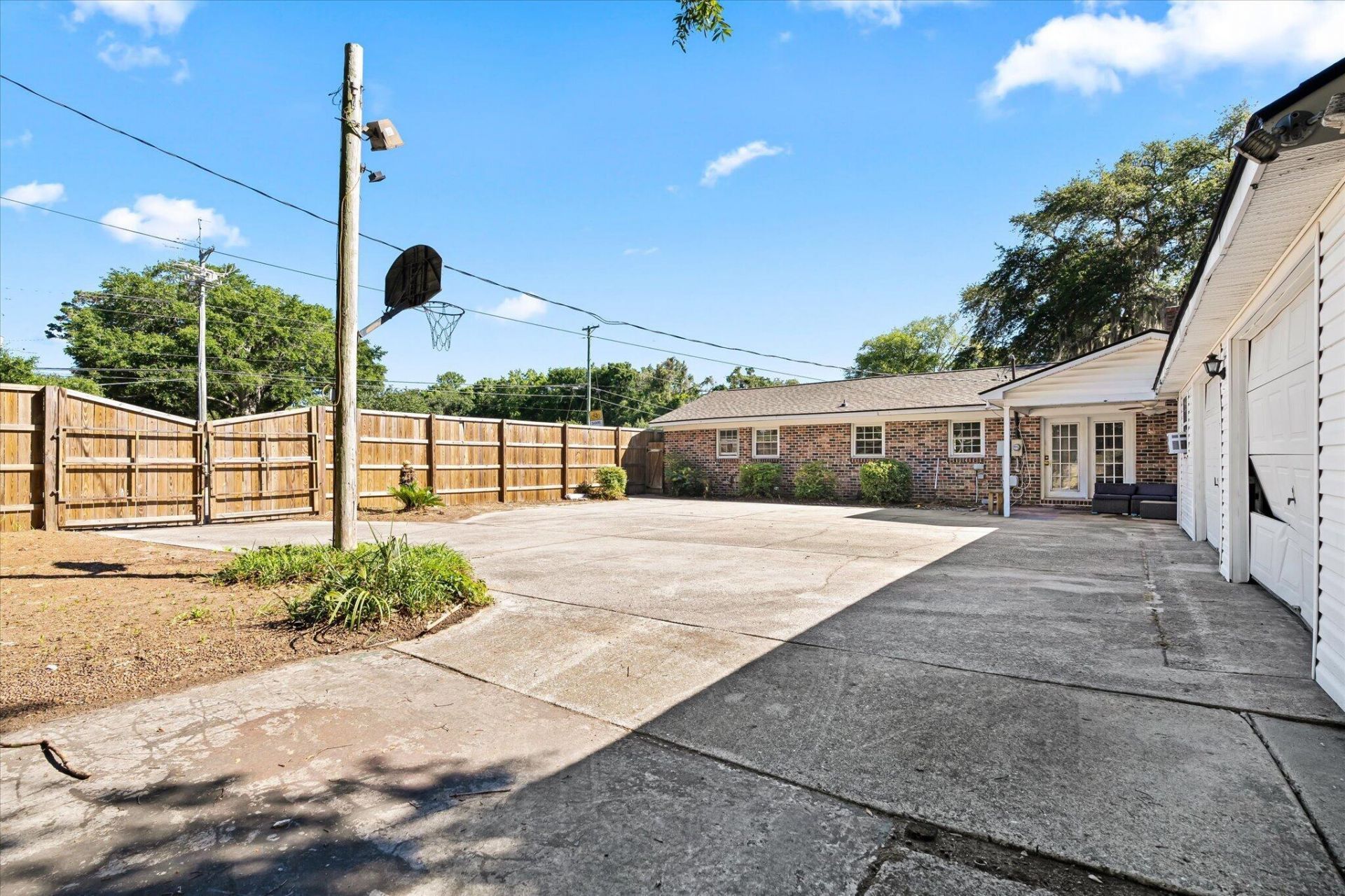 1203 Calais Drive Photo 21