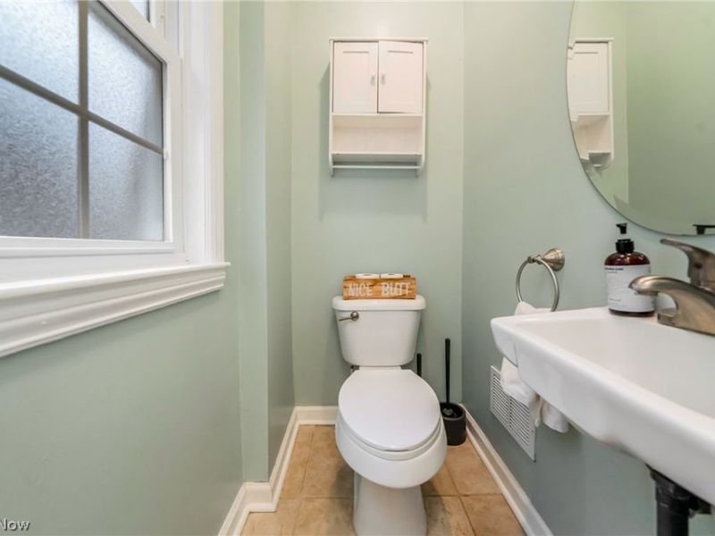3678 Lynnfield Road, Shaker Heights, OH 44122 Photo 15