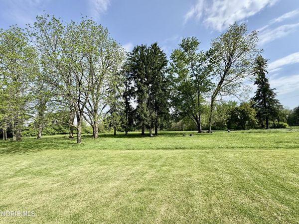307 S Maple Street , Fayette, OH 43521