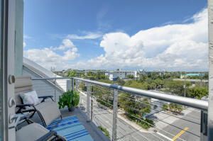 185 NE 4th Avenue, Unit 301, Delray Beach, FL 33483 Photo